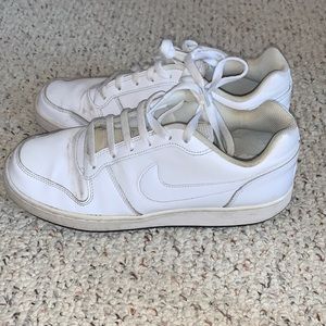 Men’s White Nike Ebernon Low Size 11